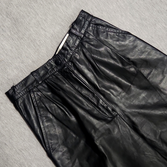 Vintage Cedars Petites High Rise Black Leather Pleated Trousers Tapered Pants - Picture 5 of 15